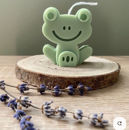 Frog Candle